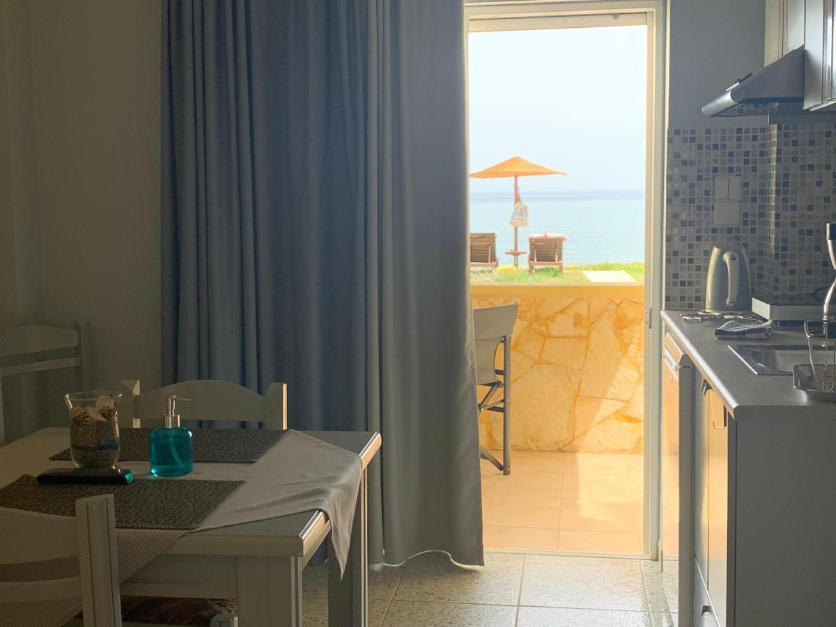Ermis Suites Platanés Екстериор снимка
