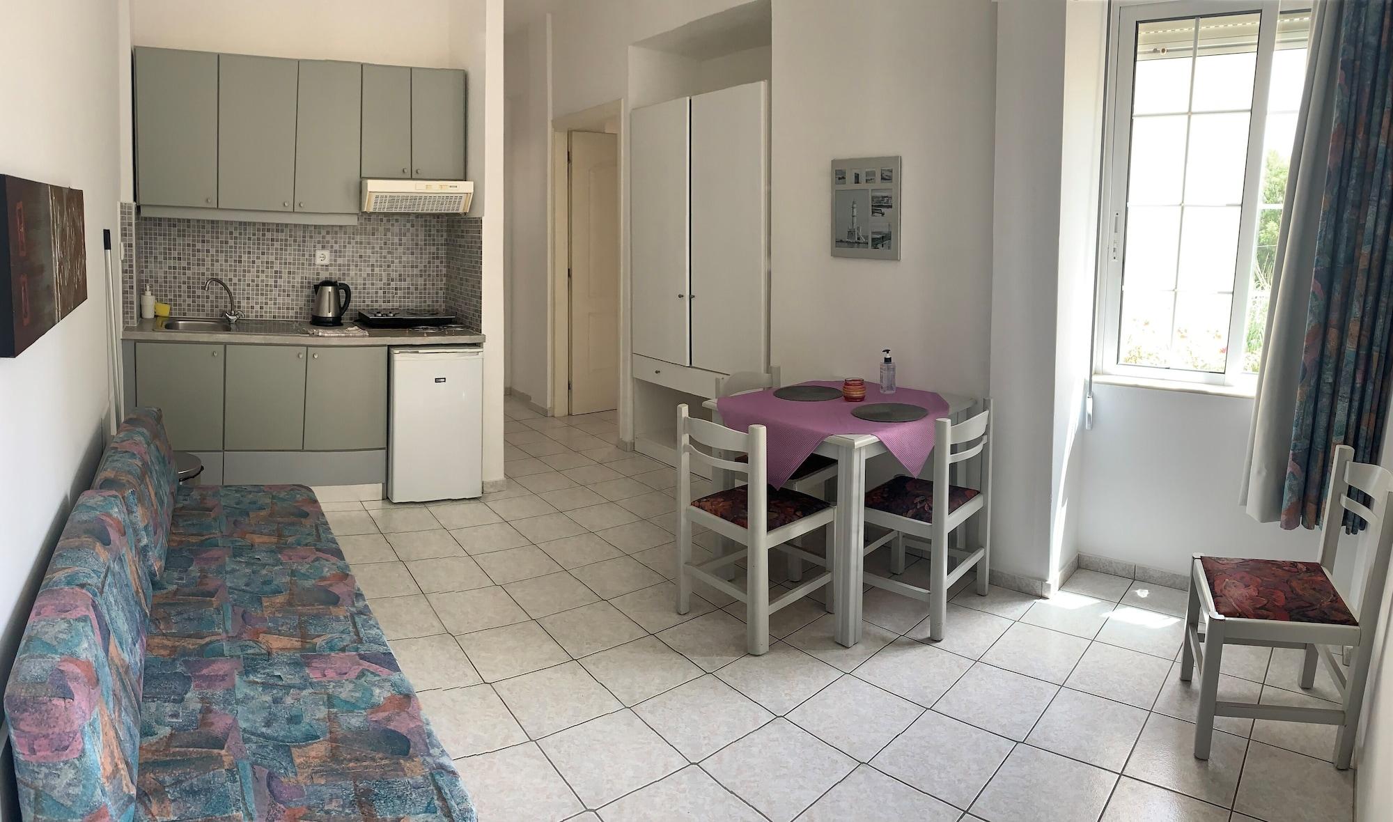 Ermis Suites Platanés Екстериор снимка