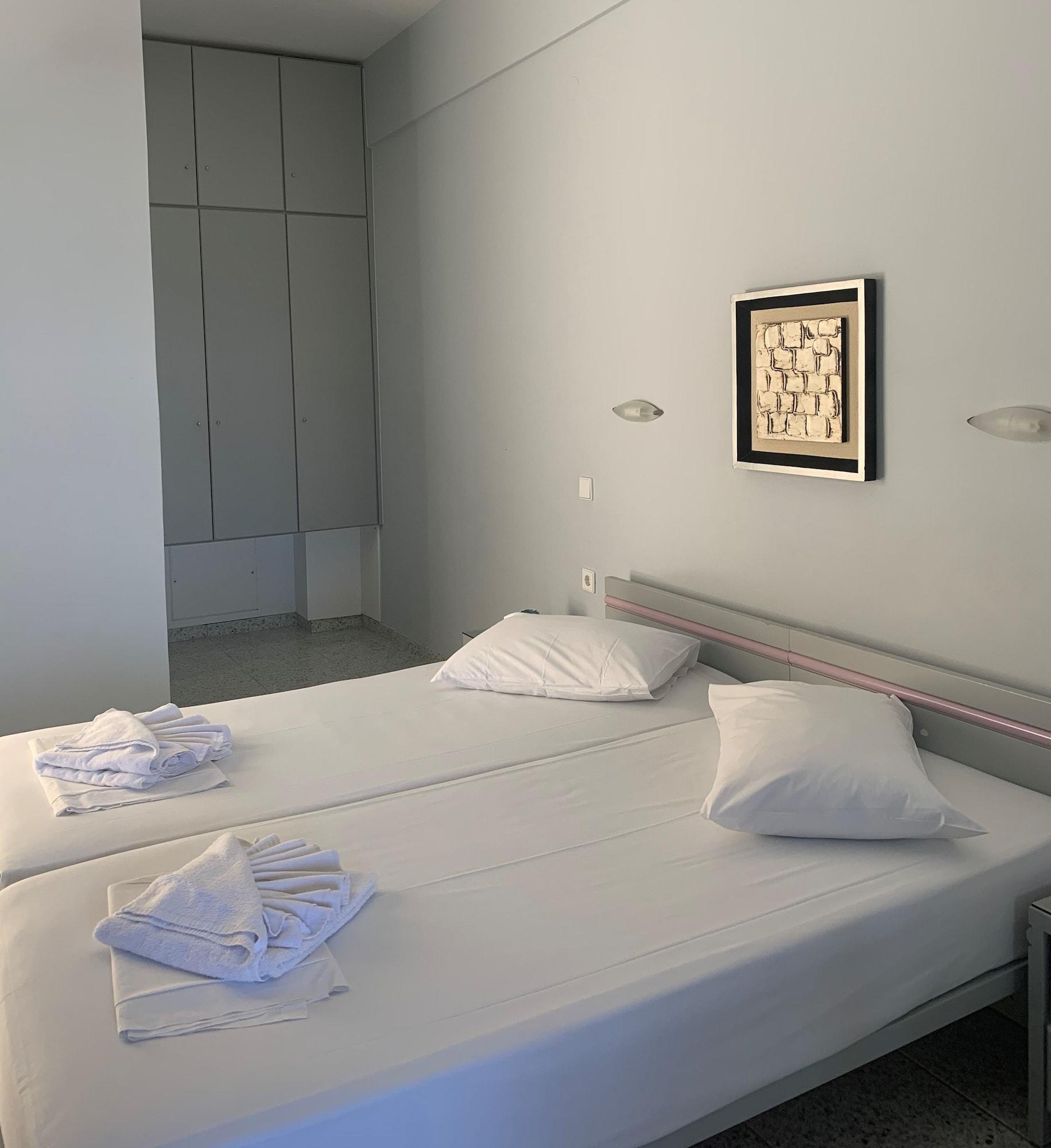 Ermis Suites Platanés Екстериор снимка