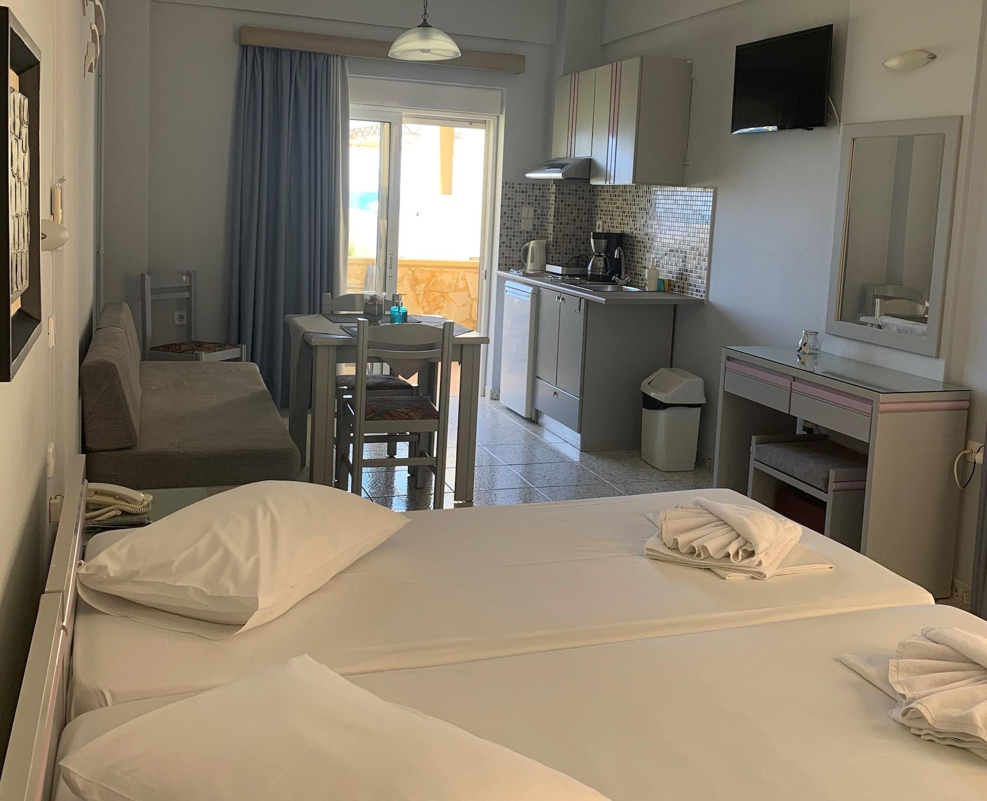 Ermis Suites Platanés Екстериор снимка