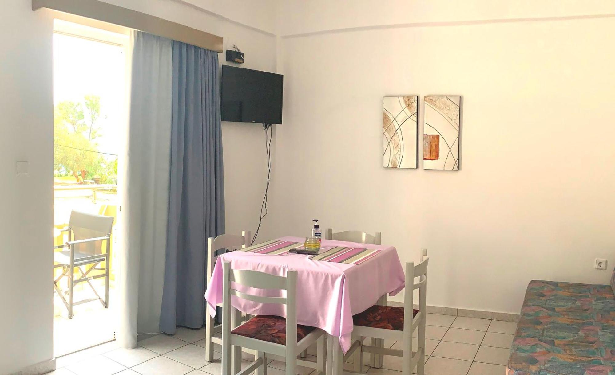 Ermis Suites Platanés Стая снимка