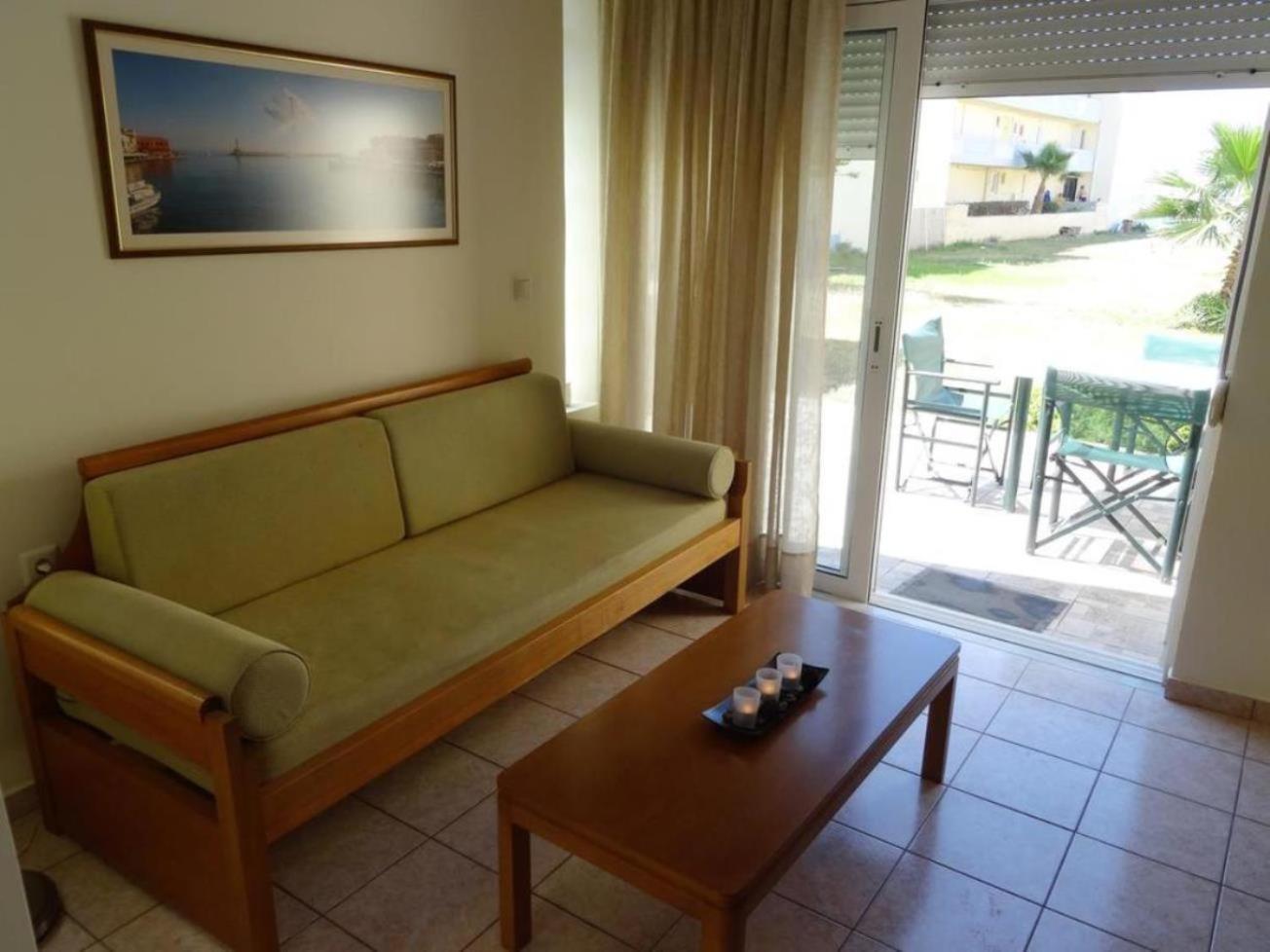 Ermis Suites Platanés Стая снимка